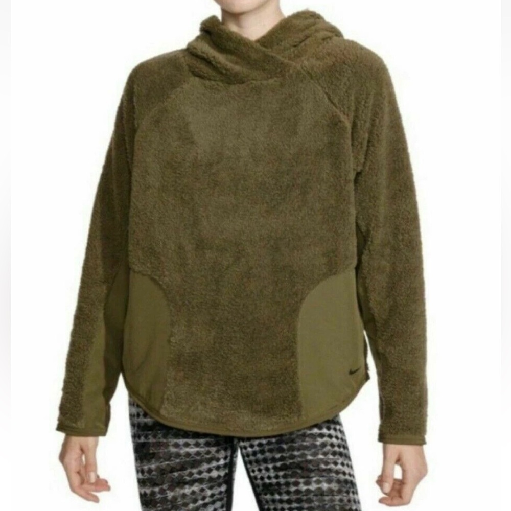 Nike Women's Olive Gree Sherpa Pullover Training Hoodie AR7404-395 Size M